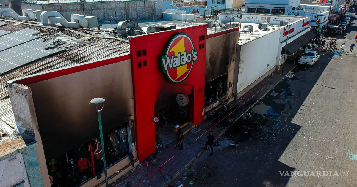 FGE de Sonora realiza peritaje en transformador eléctrico de Waldos