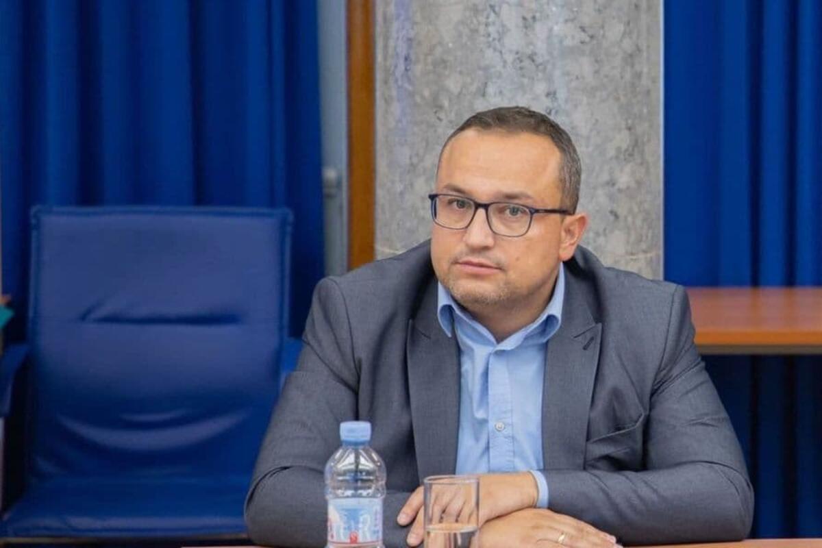 Ćeman: What follows the Decision on the unconstitutional provisions of the law by which former officials and employees were allocated [apartments]