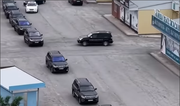 Депутаты против излишней роскоши и автокортежей во время школьных выпускных