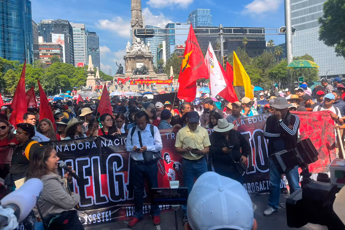 La Presidenta no puede criticar a su antecesor, su administración sigue atrapada por el pasado: Carlos Elizondo Mayer-Serra