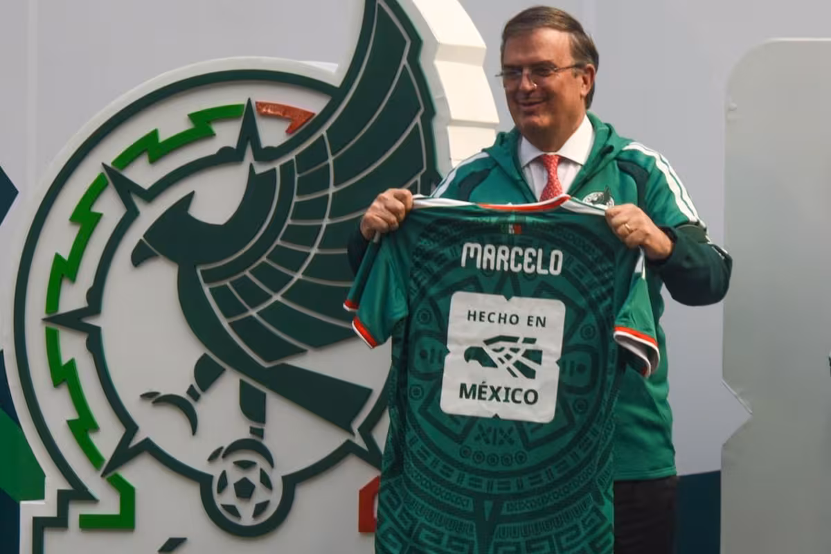 Playera de la Selección Mexicana supera 1 millón de ventas y fortalece al sector textil: Canaive