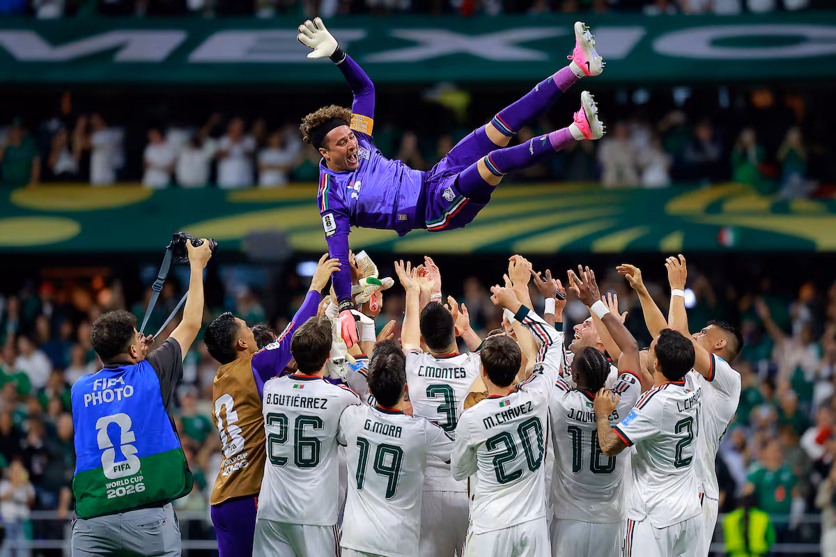 Y un día, México dejó de esperar: El Tri hace historia y completa una fase de grupos perfecta