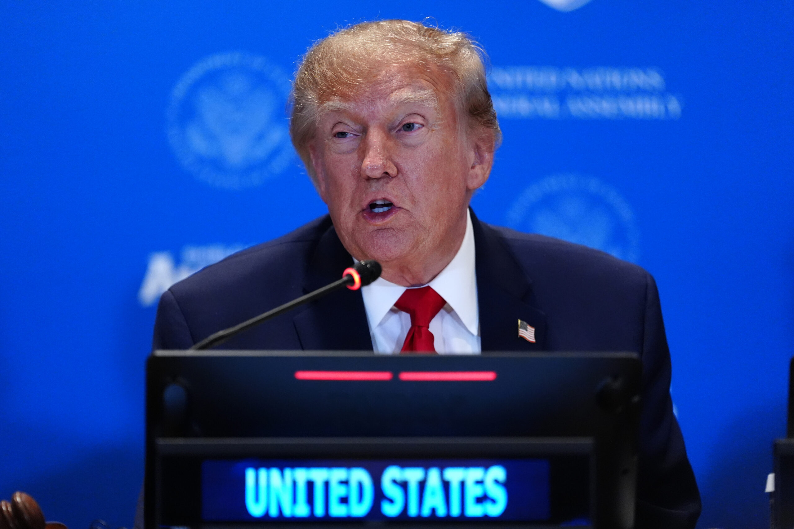 Trump administration tells Congress it will admit 17,500 white South African refugees