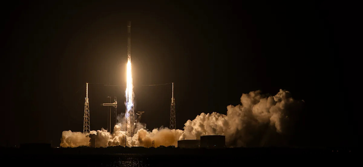 SpaceX fleet-leading booster makes record 33rd trip to space