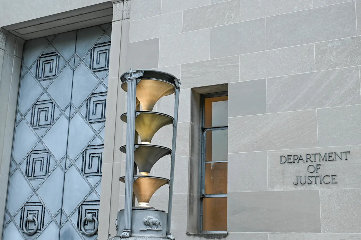 Defense attorneys build mapping tool to track Justice Dept. "weaponization"