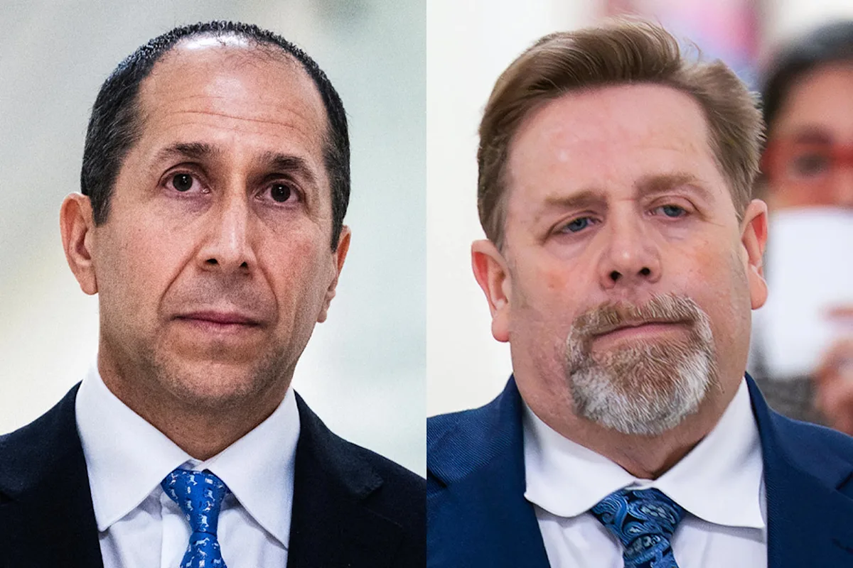 Epstein's accountant and lawyer told House panel government investigators never interviewed them