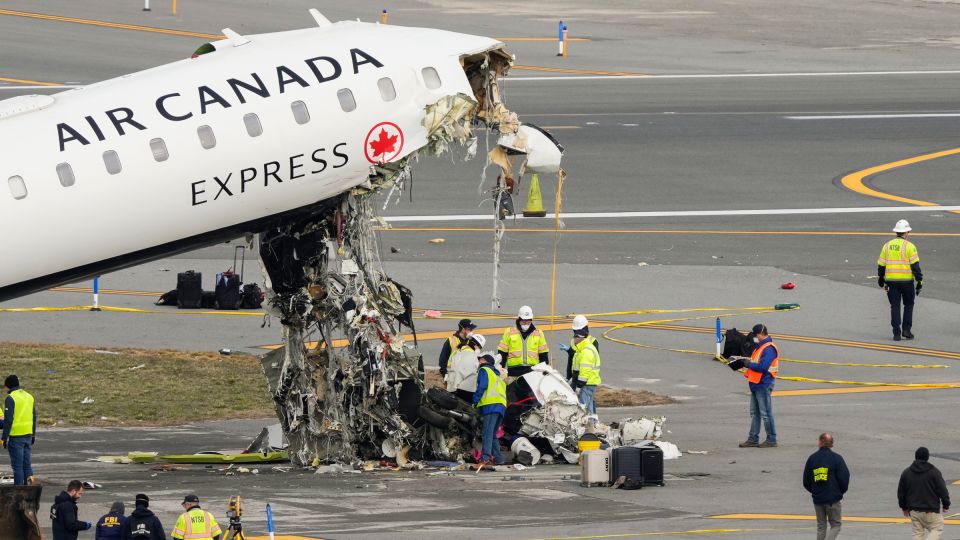 Deadly LaGuardia Airport collision highlights ‘heavy workload’ for air traffic controllers