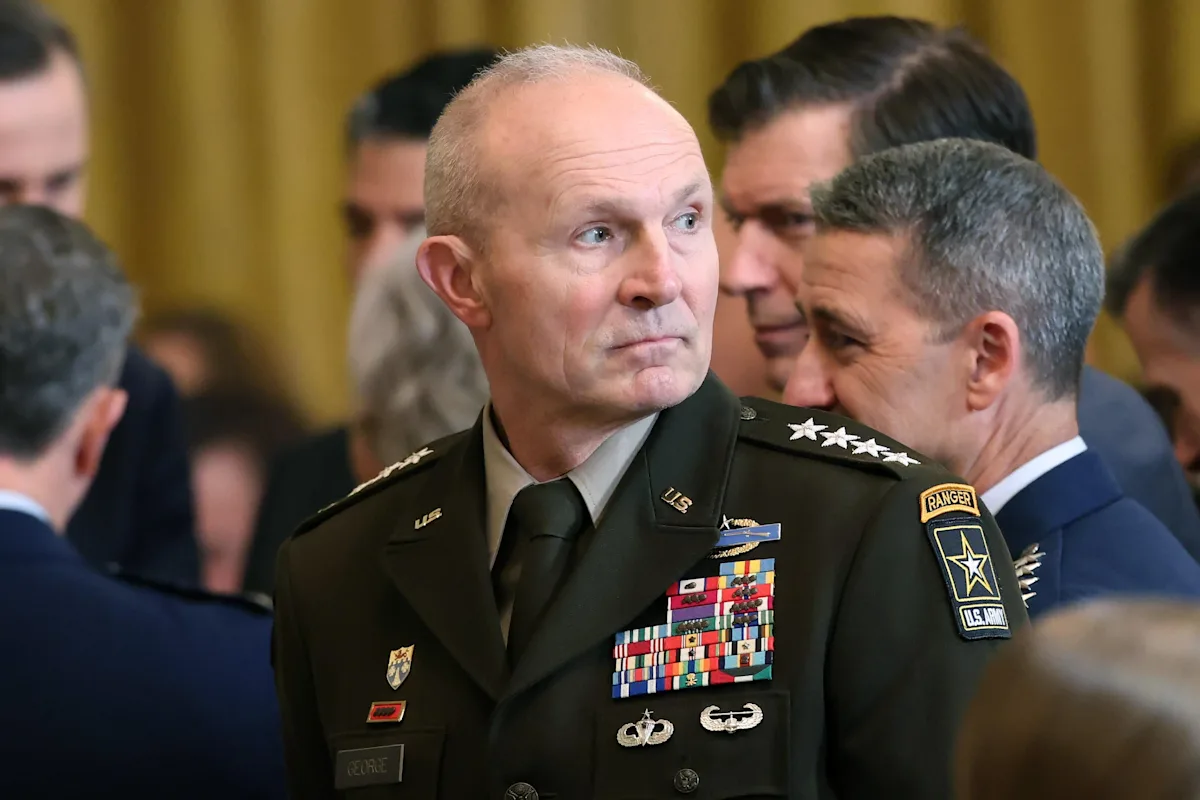Ousted Army chief of staff says soldiers deserve "courageous leaders" in email