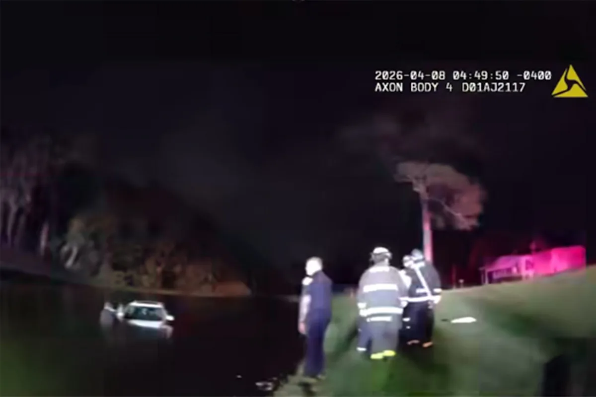 Two Elderly People Rescued From Car Submerged in Pond
