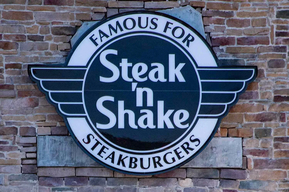 Steak ‘n Shake Employee Shot and Killed During Argument Over Onion Rings, Says Family
