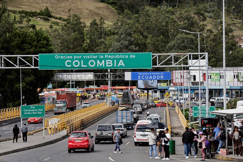 Colombia will not apply 100% tariffs on Ecuador across the board, Petro says