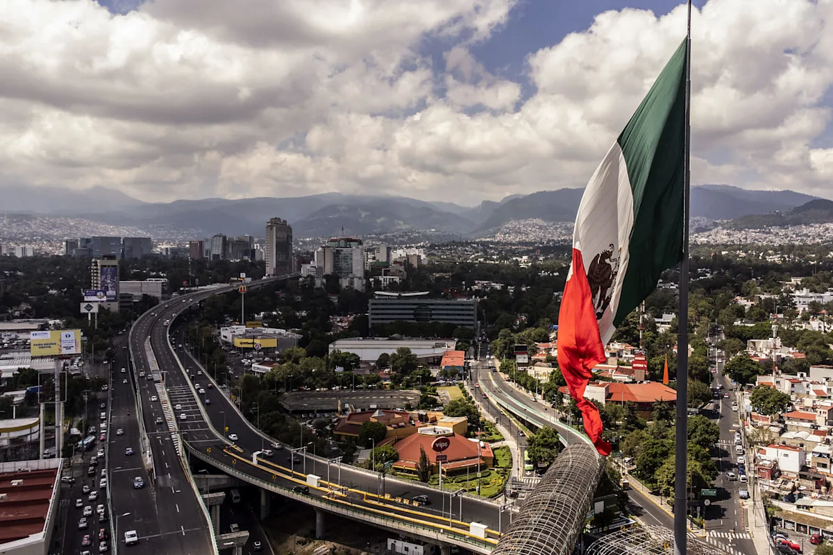 Mexican governor, other officials charged with conspiring with Sinaloa Cartel to smuggle drugs into U.S.