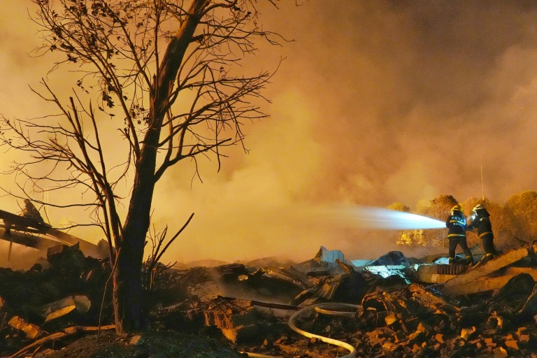 China fireworks factory explosion kills 26, injures 61