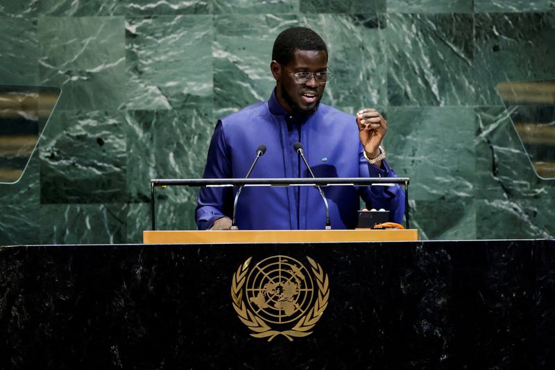 Senegal president names economist Lo as prime minister