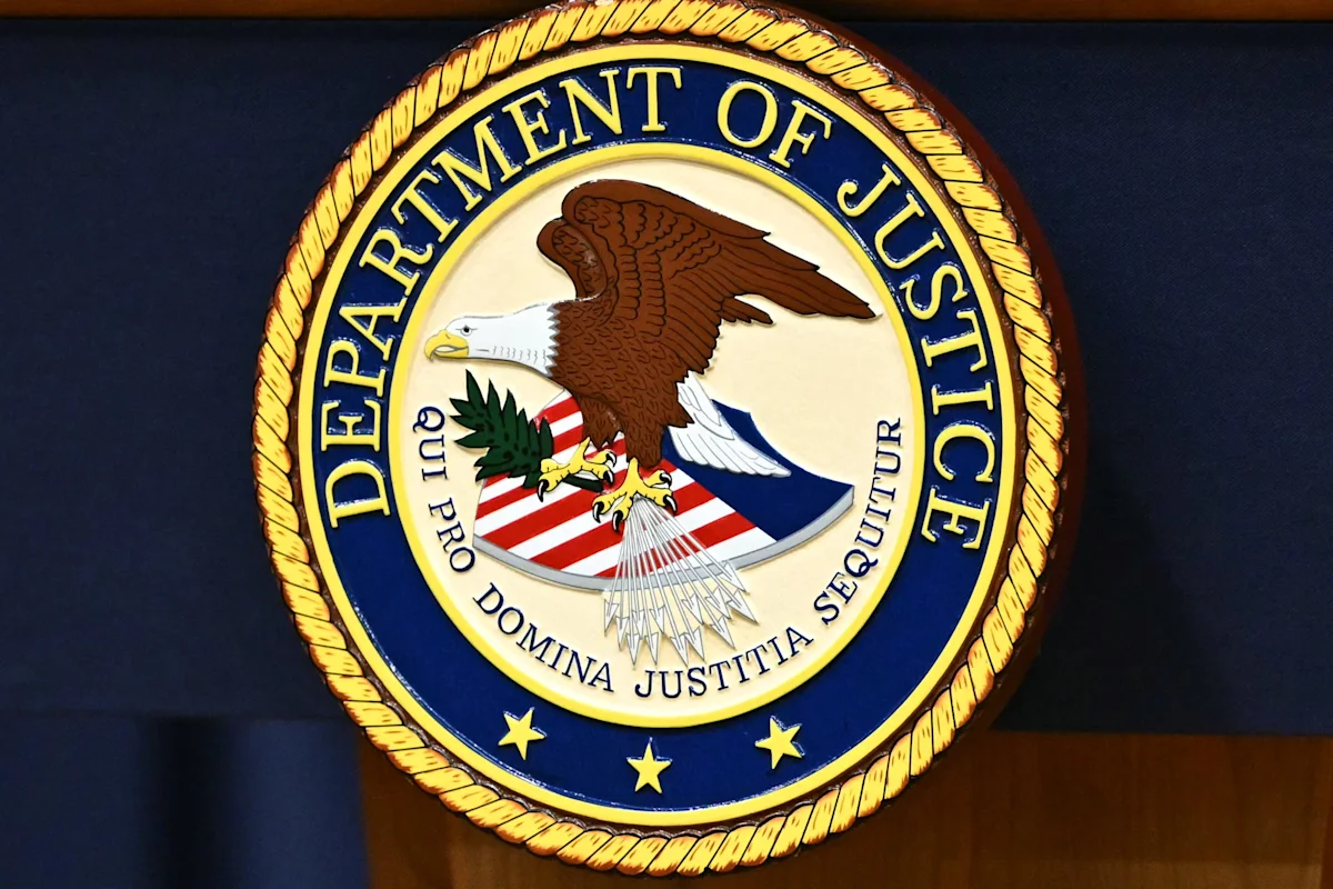 Parks official accused of stealing $200K from kids' sports teams