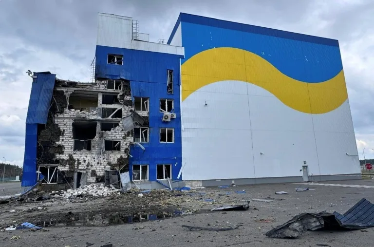 Russian strikes kill five, damage nuclear storage facility: Kyiv