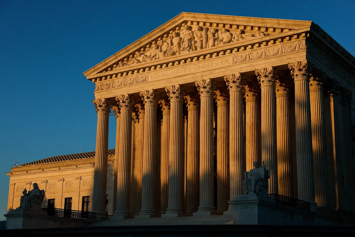Supreme Court blocks Alabama nitrogen gas execution of double-murderer
