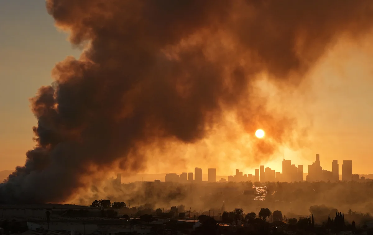 LA investigating construction at warehouse involved in massive fire