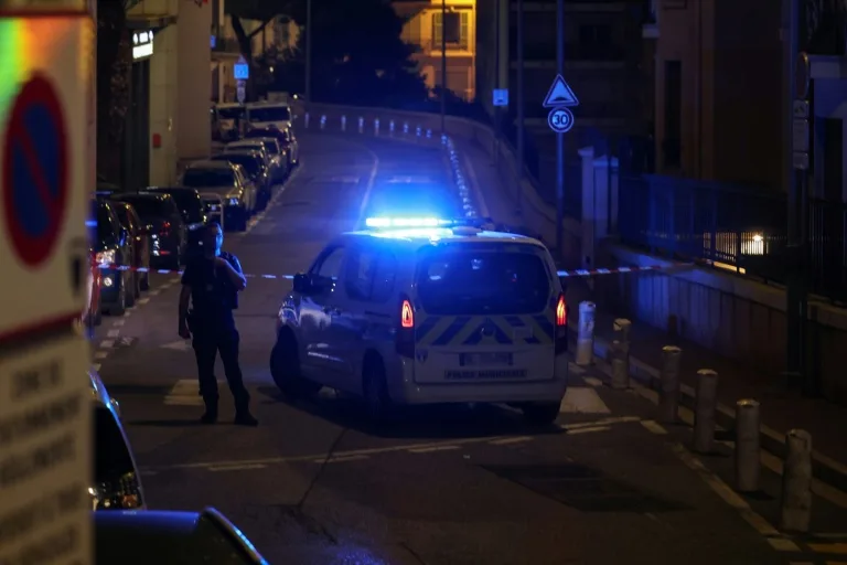 Monaco parcel bomb blast wounds Ukrainian oligarch