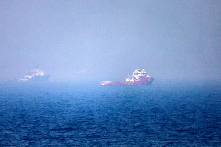 US renews blockade, trades strikes with Iran over Hormuz strait
