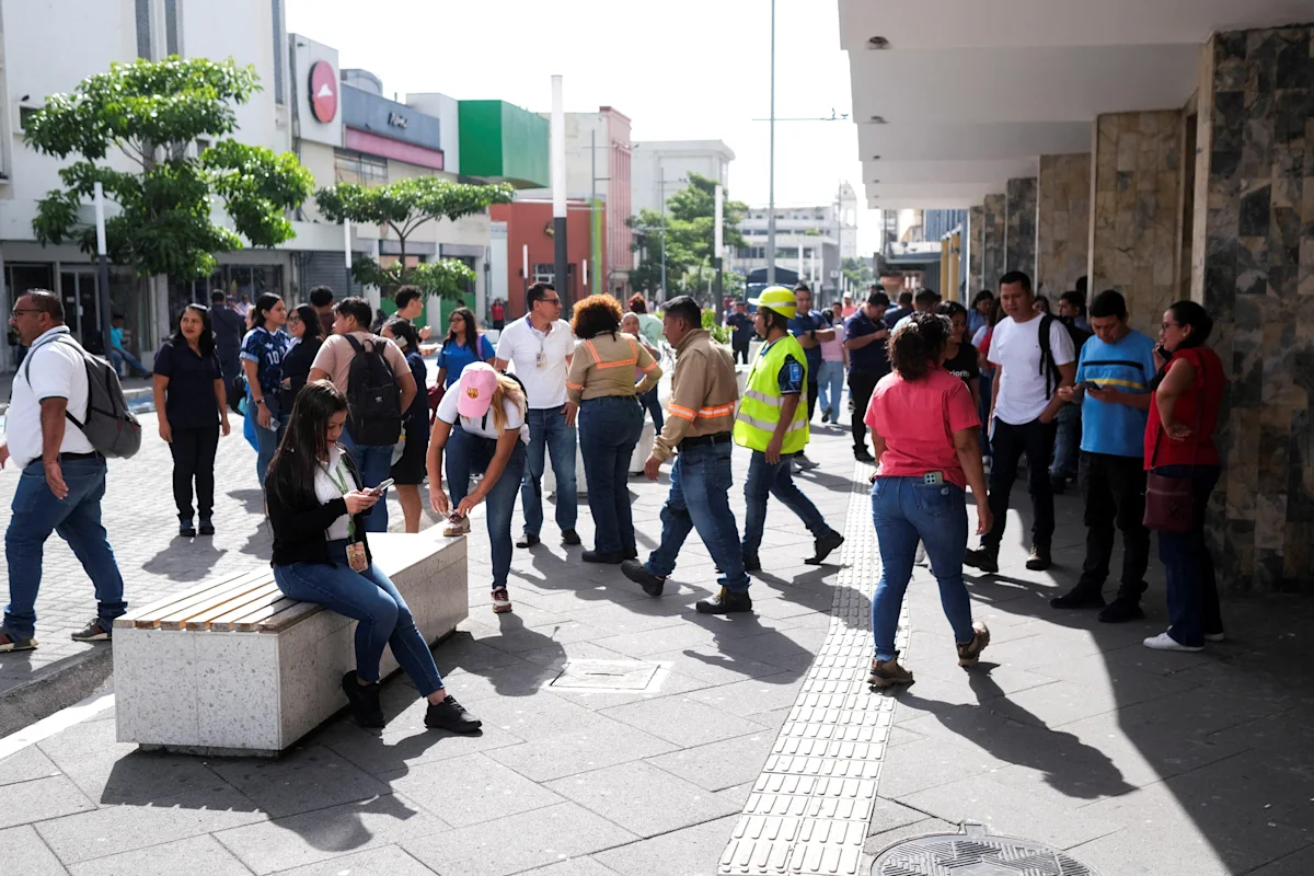 Strong earthquake hits Mexico-Guatemala border, tsunami alert lifted