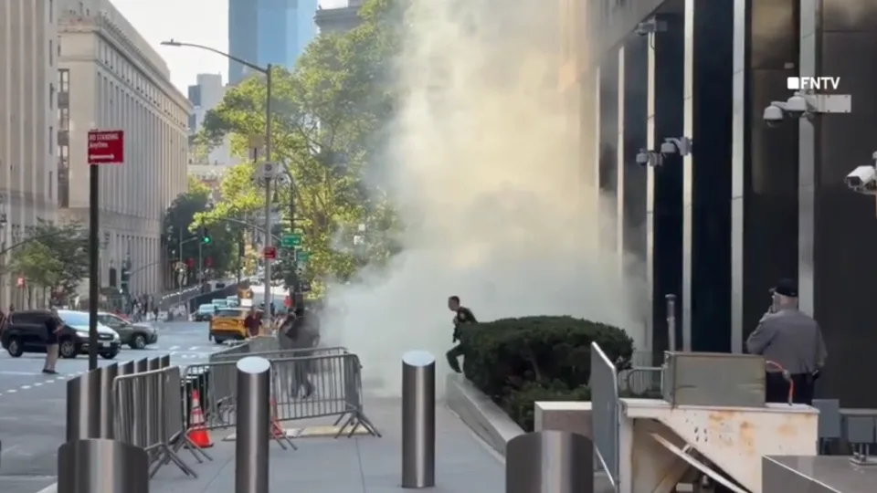 Man accused of throwing incendiary device at NYC federal building carried anti-ICE material, sources say