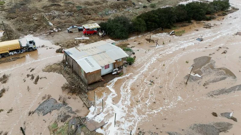 Chile rains leave 13 dead, 7 missing, authorities say