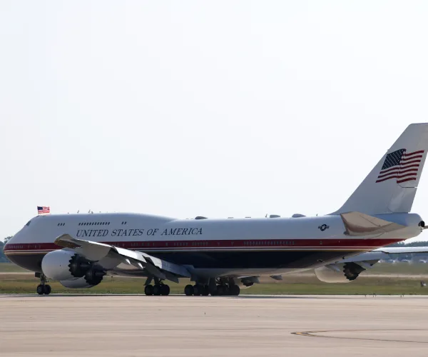 NY Times: Credible Iranian Threat Prompted Trump's Air Force One Swap