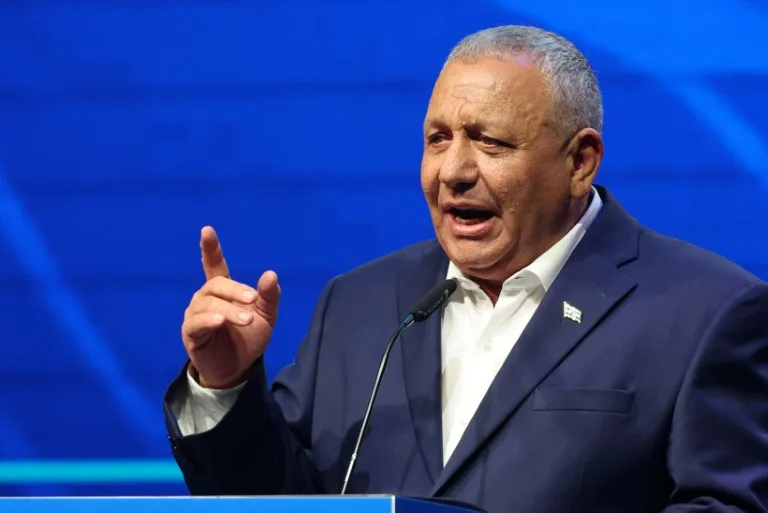 In Israel vote, ex-army chief emerges main rival to Netanyahu