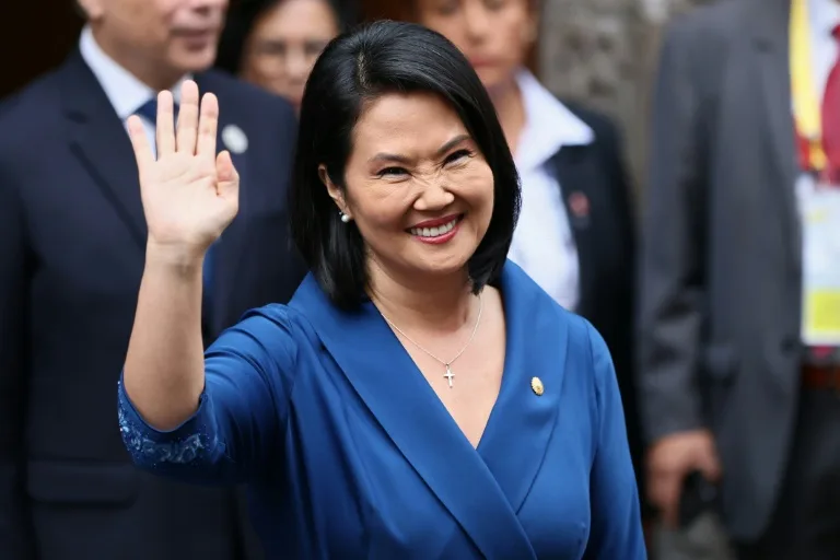 Keiko Fujimori sworn in as president of Peru