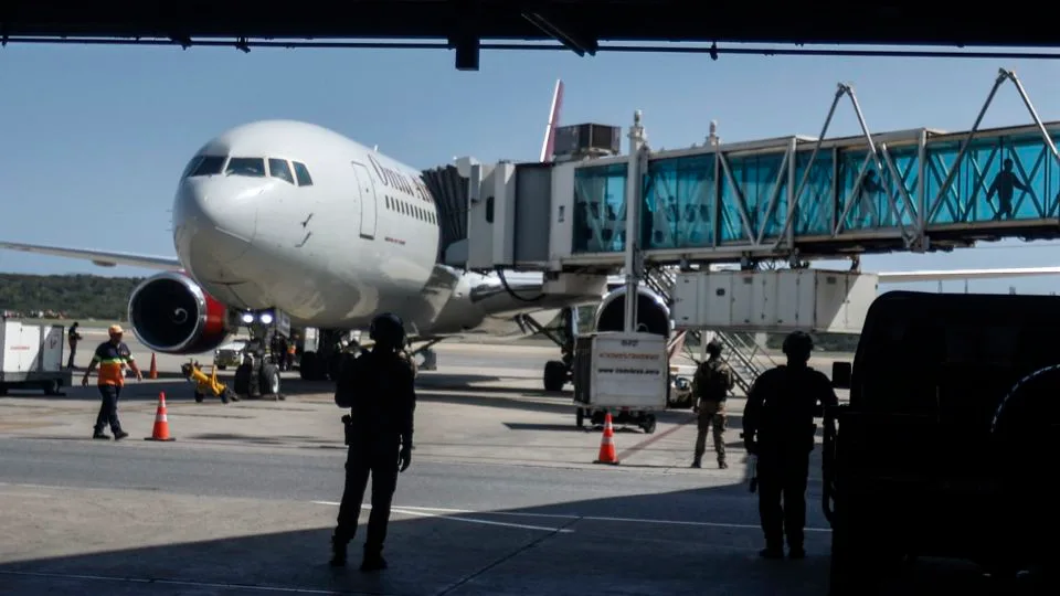 US deports Venezuelans for first time since deadly June earthquakes