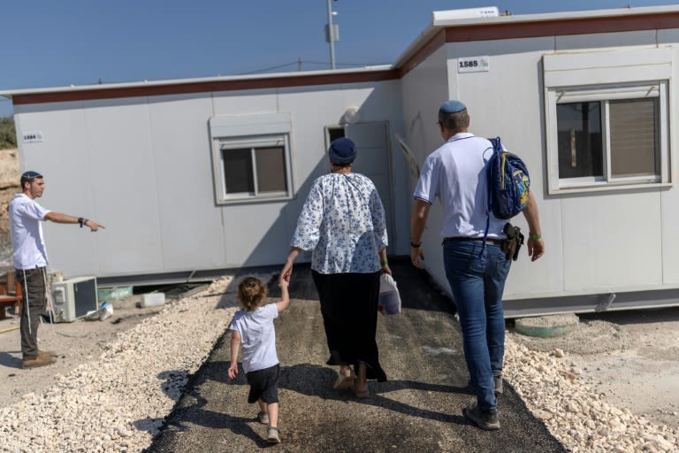 Israel reopens once-closed West Bank settlement
