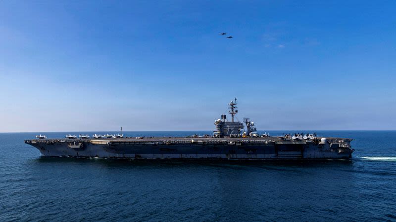 Admiral praises USS Lincoln crew amid reports of worsening conditions