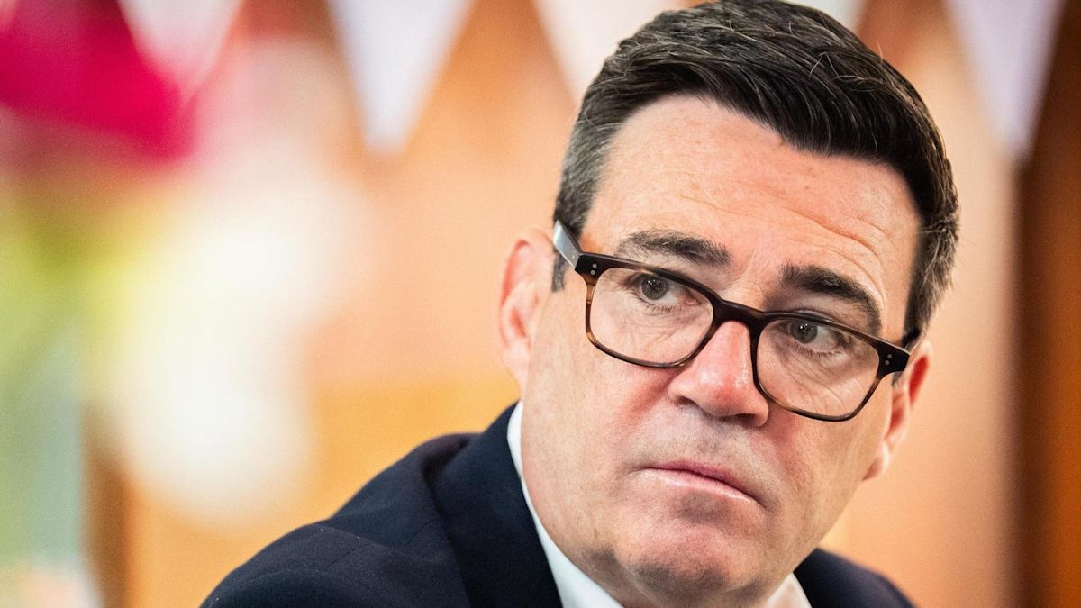 UK PM Burnham in Kyiv to hand over blueprints for long-range missiles to Ukraine
