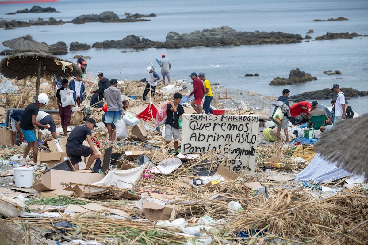 Protesters set fire to migrant camp in Spain's Ceuta