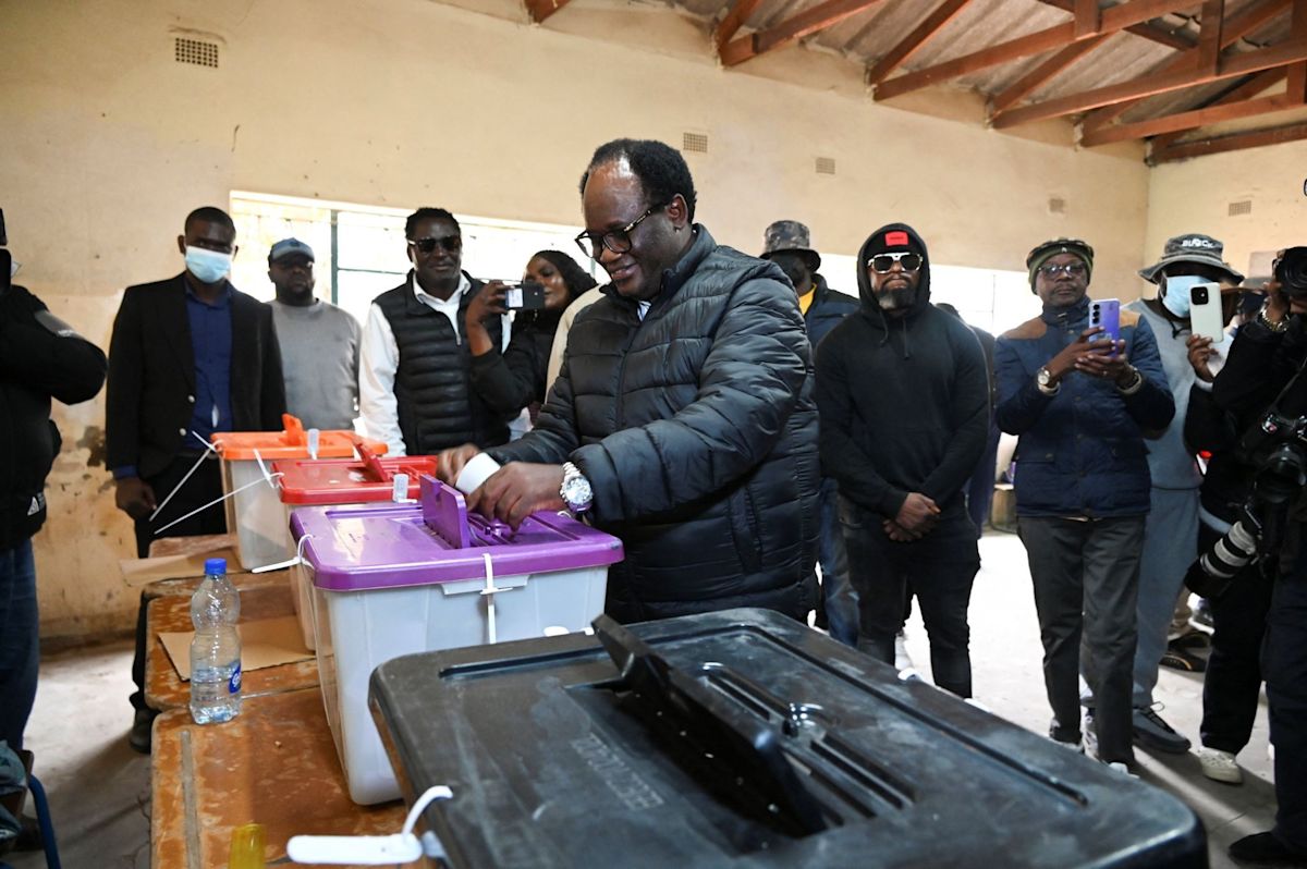 Zambia detains main opposition leader following election