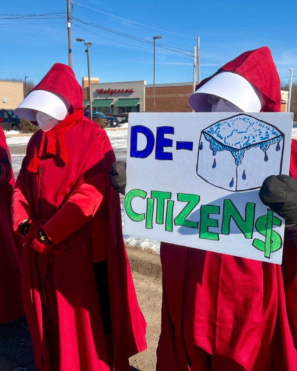 A mom's website shows who profits from ICE. Why Feds call it a 'threat'