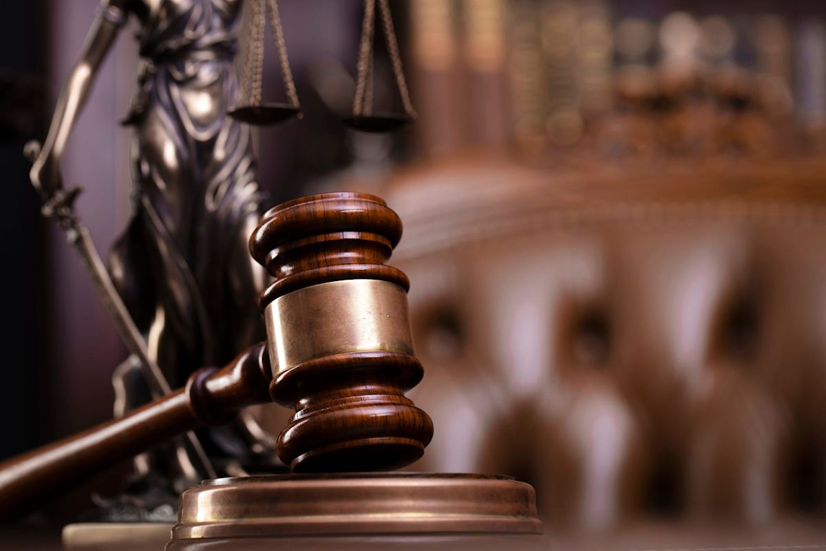 Pittsburgh attorney accused of moving safe with drugs in cocaine ring