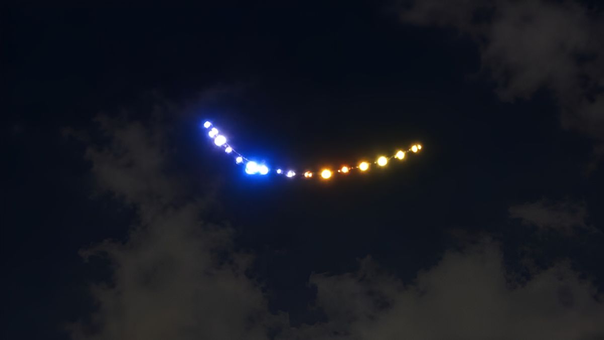 Unexplained Lights Over Tehran Fuel Drone and UFO Speculation Amid US-Iran Tensions