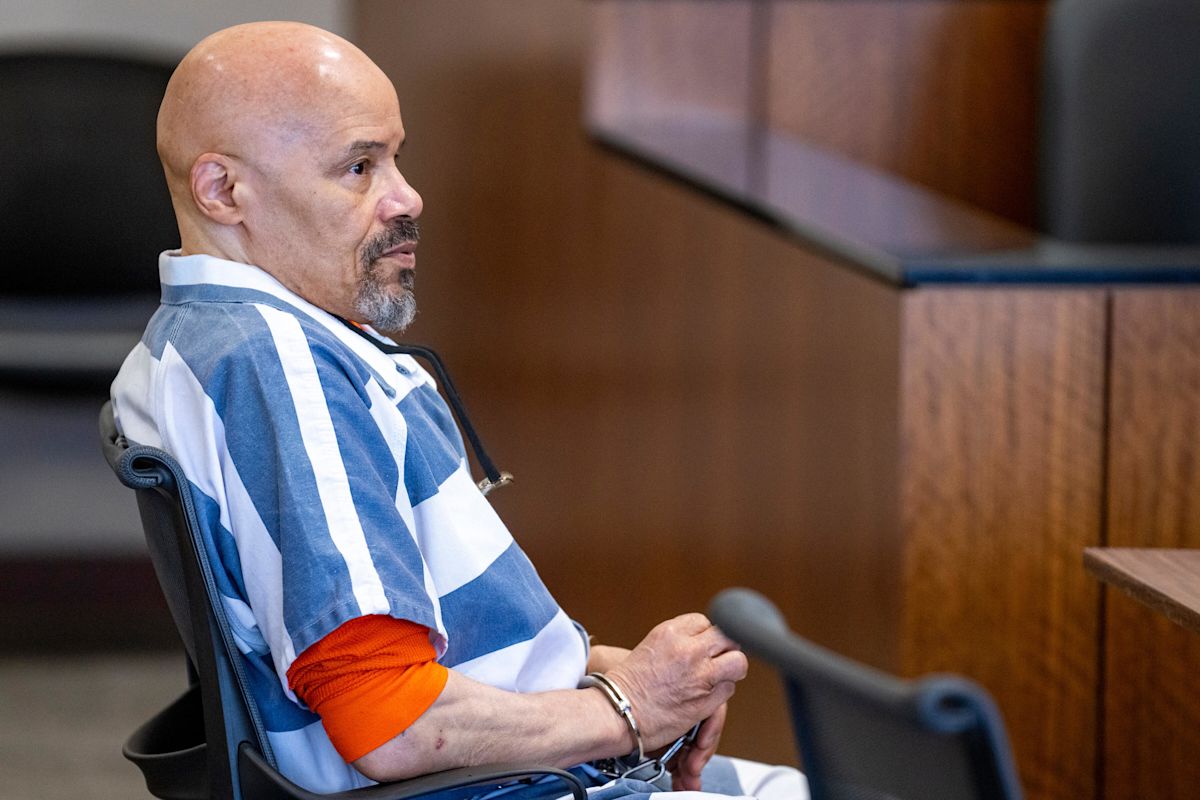 Man who spent decades on death row ordered released on bail after no DNA match