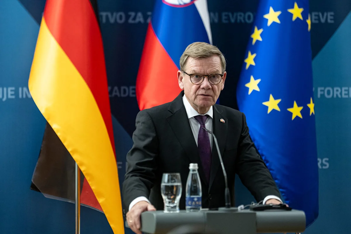 German foreign minister says Russia has broader plans beyond Ukraine