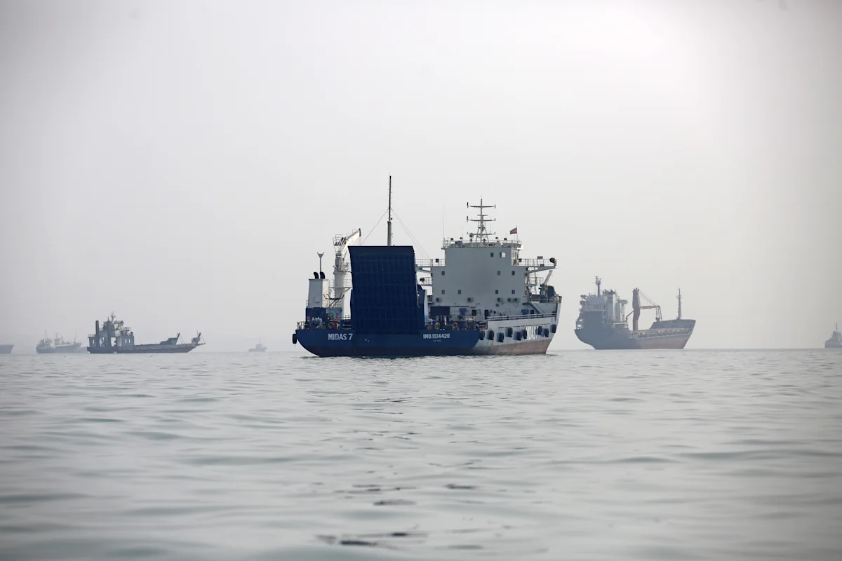 Tanker hit by multiple projectiles off north coast of Qatar, UKMTO says
