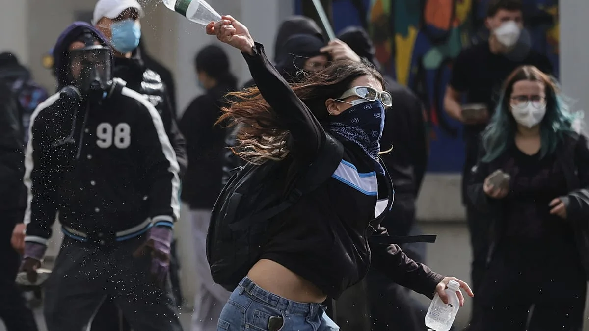 Albania: Violent protests rock Tirana for third straight day