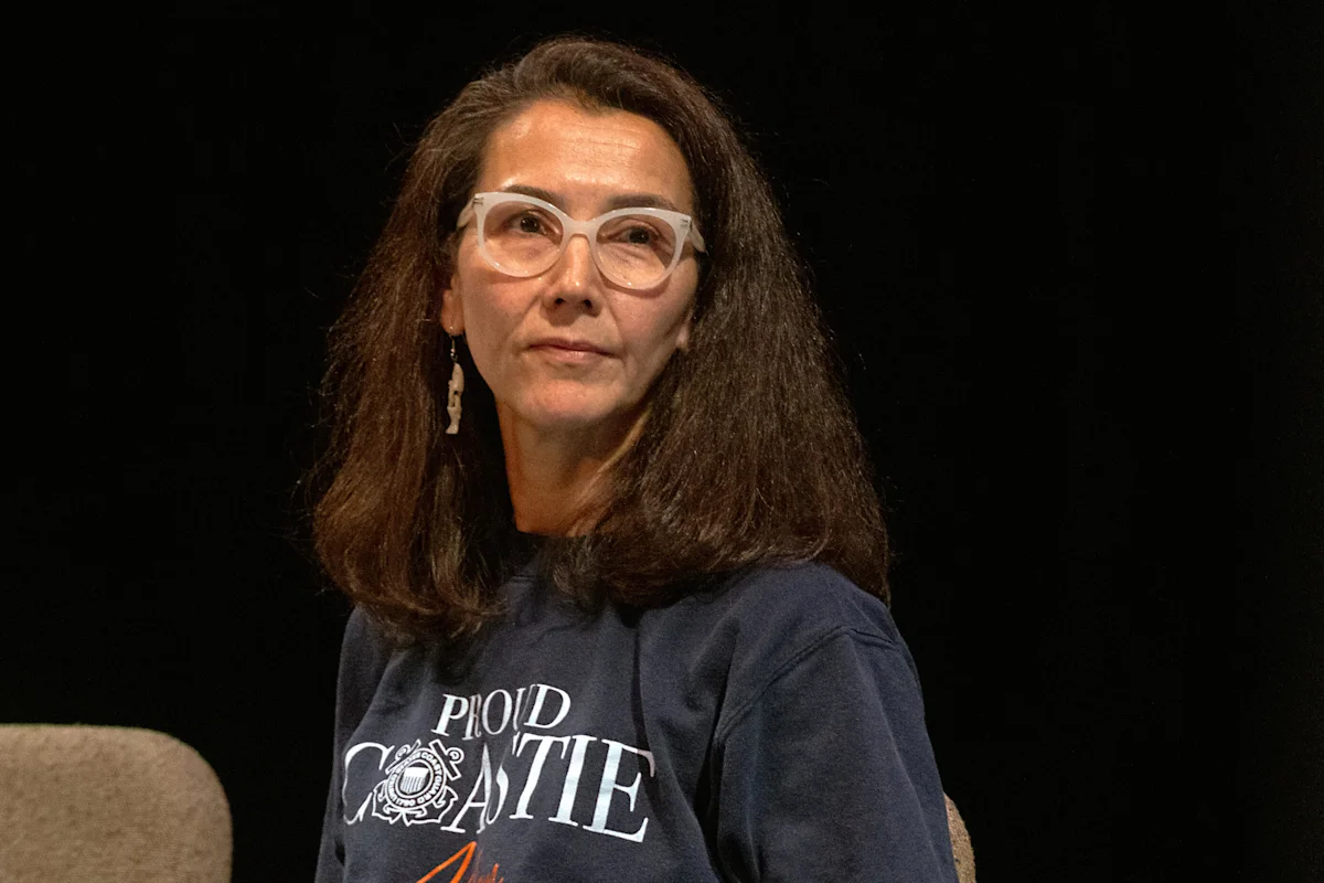 Alaska Senate candidate sustains "minor injuries" in car accident