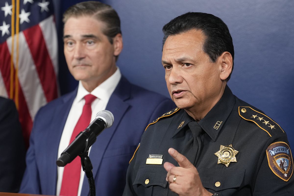 ICE officer indicted in Texas after allegedly hitting man with vehicle