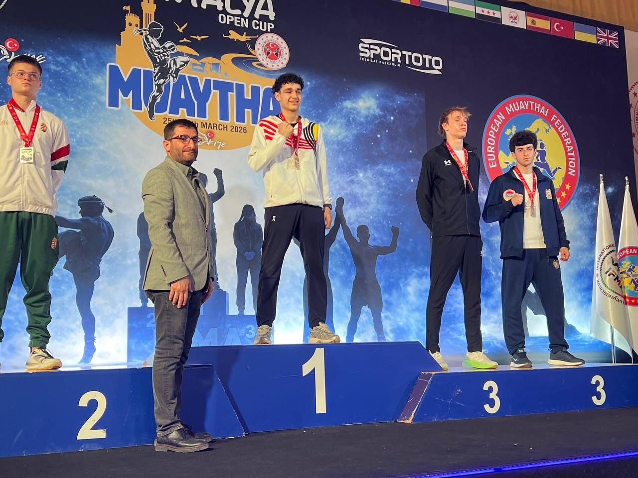 Armenia Wins Gold and Bronze in Turkey, With Knockout Victory Over Azerbaijani Opponent