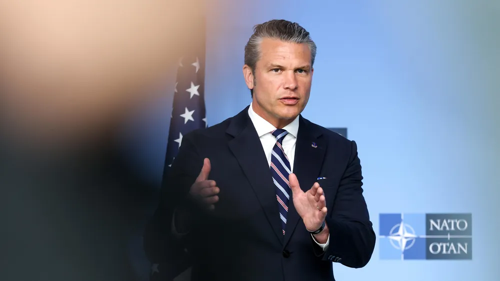 Treffen der Nato-Verteidigungsminister: Hegseth kündigt Überprüfung der US-Truppenpräsenz in Europa an