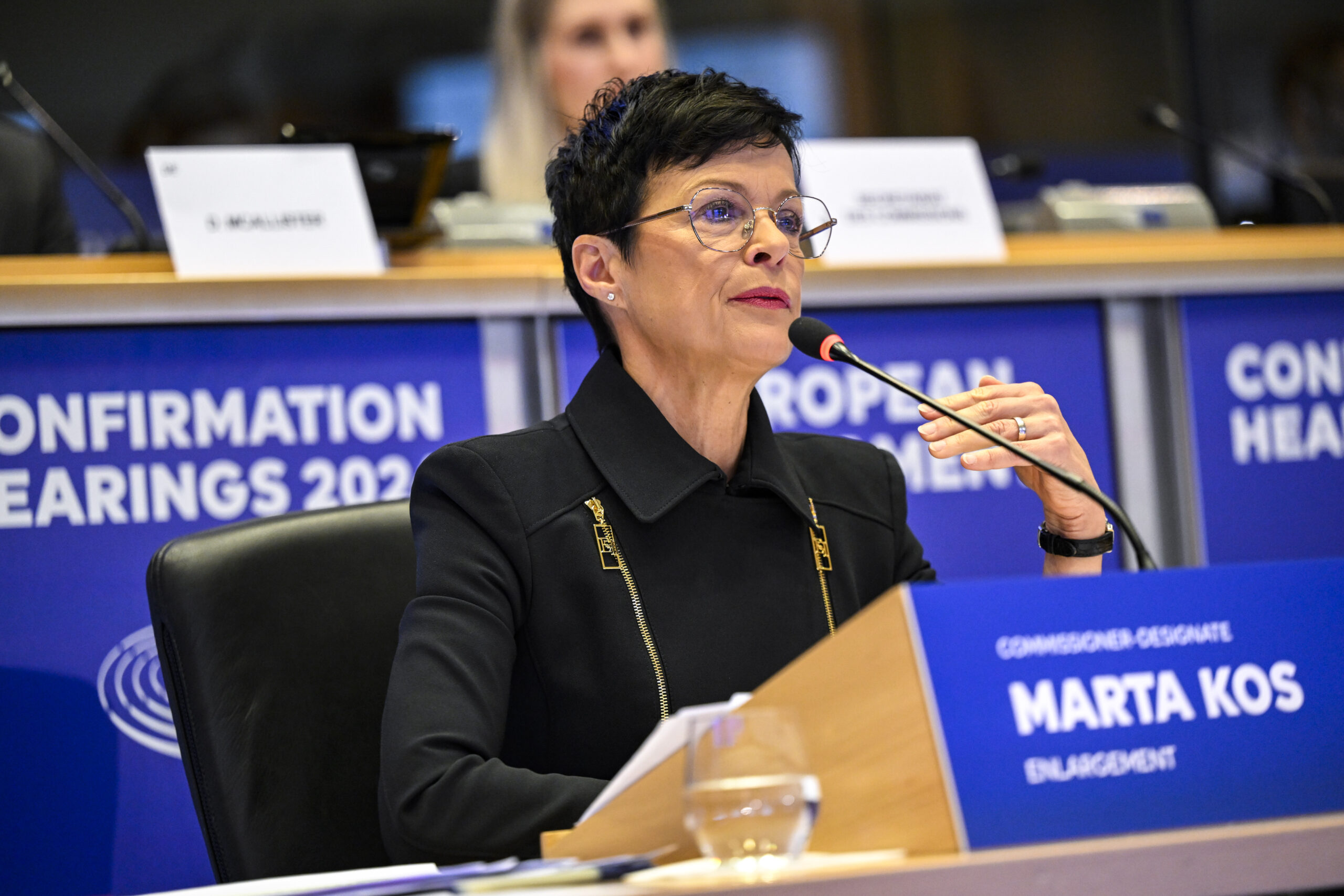 Undă verde pentru deschiderea negocierilor de aderare la UE pentru R. Moldova și Ucraina? Marta Kos: „Anunțul privind acordul dintre Ungaria și Ucraina deschide calea către