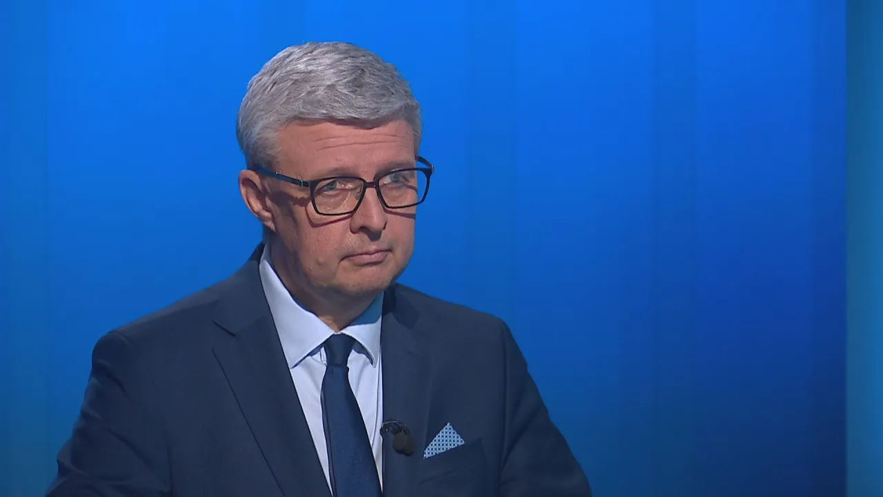 Explosia nemusí být prodána ze sta procent, řekl Havlíček