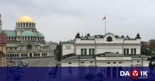 Промени в движението в центъра на София за Гергьовден